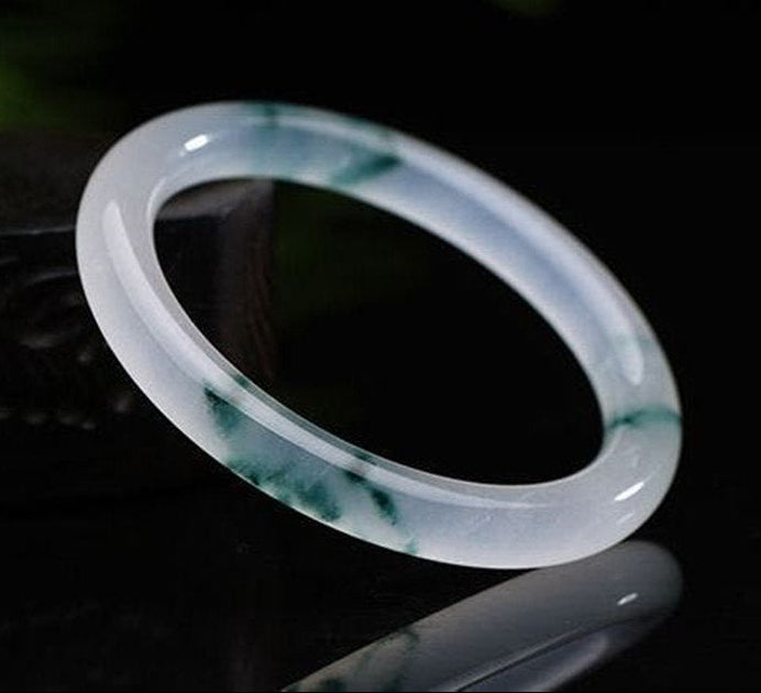 Natural Green Jadeite Bangle