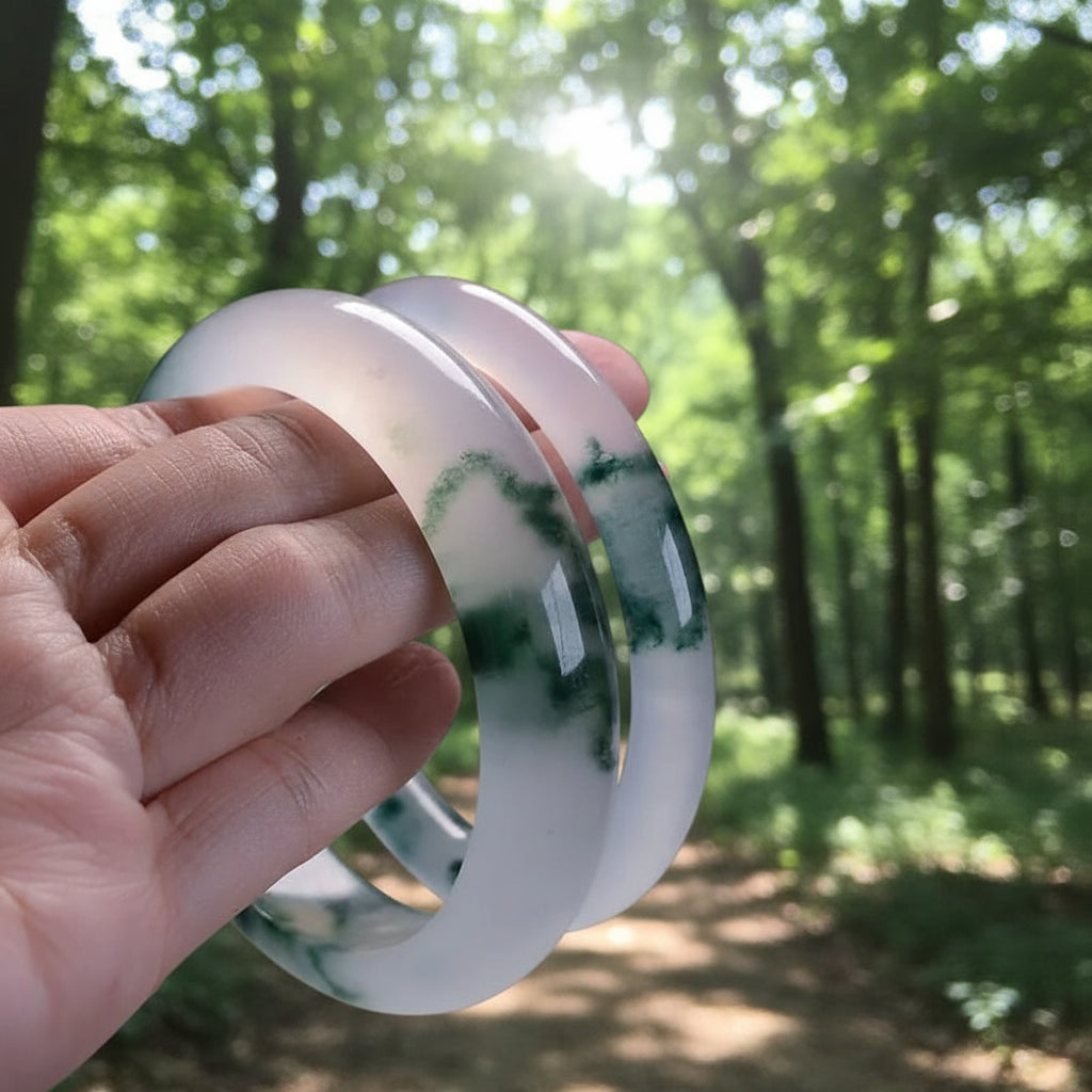 Natural Green Jadeite Bangle